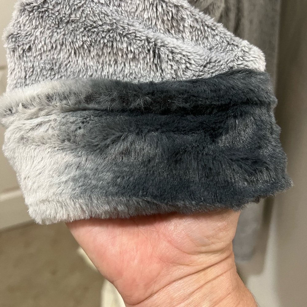 Secret Treasures Robe size L color Grey - Picture 6 of 7
